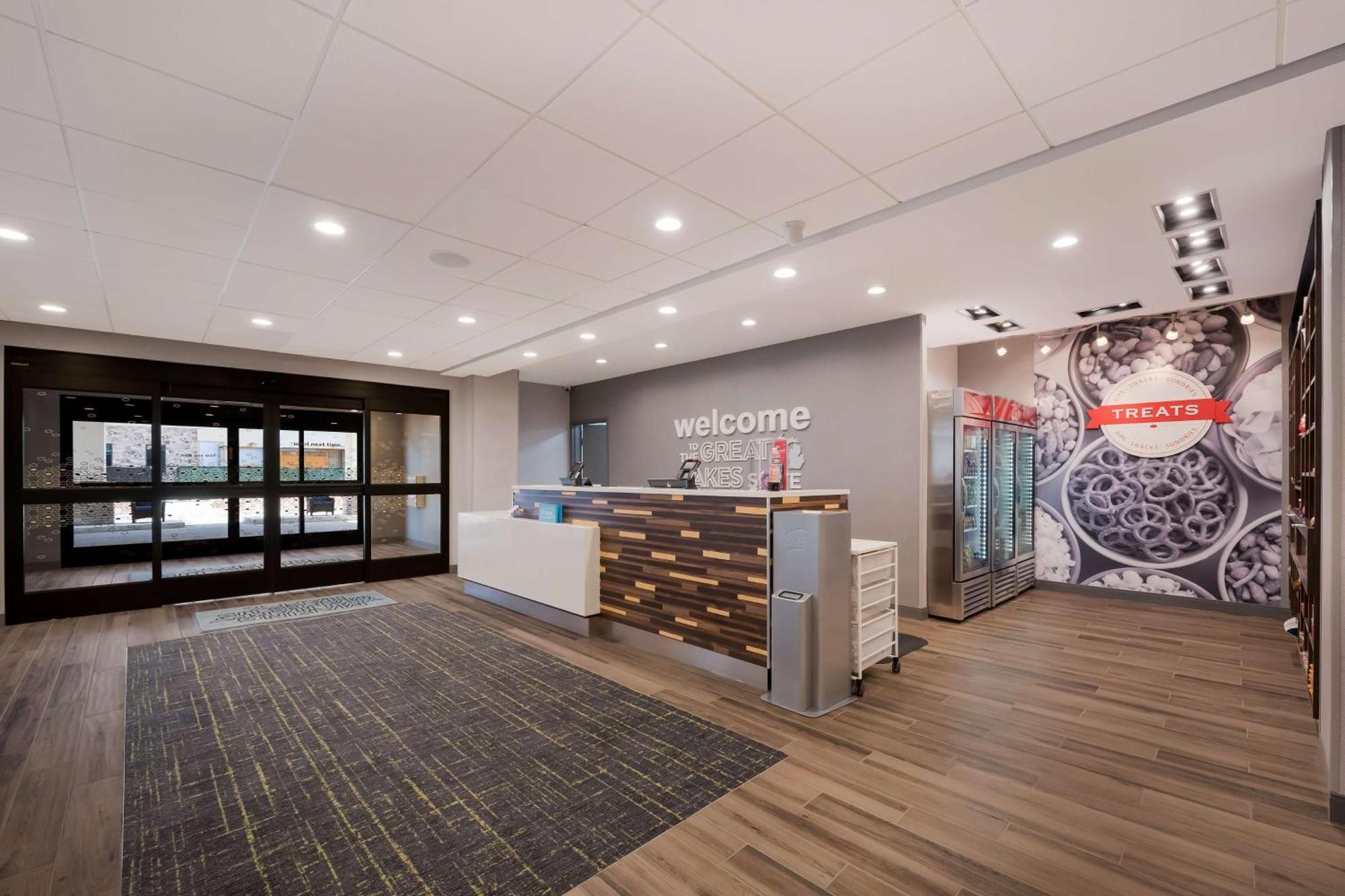 Hampton Inn By Hilton Detroit Southfield Dış mekan fotoğraf